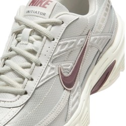 WMNS NIKE IINITIATOR