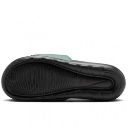 NIKE VICTORI ONE SLIDE SWSH