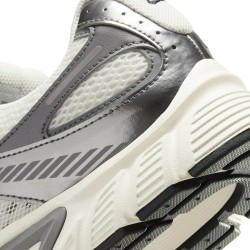 NIKE V5 RNR