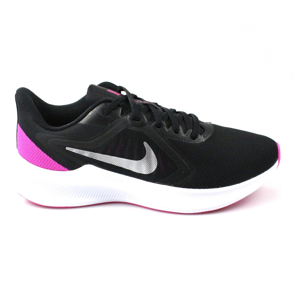 nike wmns downshifter 10